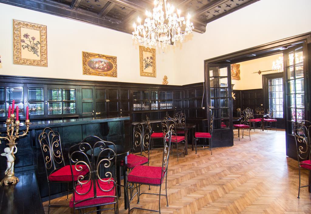 Casa Cu Farfurii Hotel Sinaia Buitenkant foto